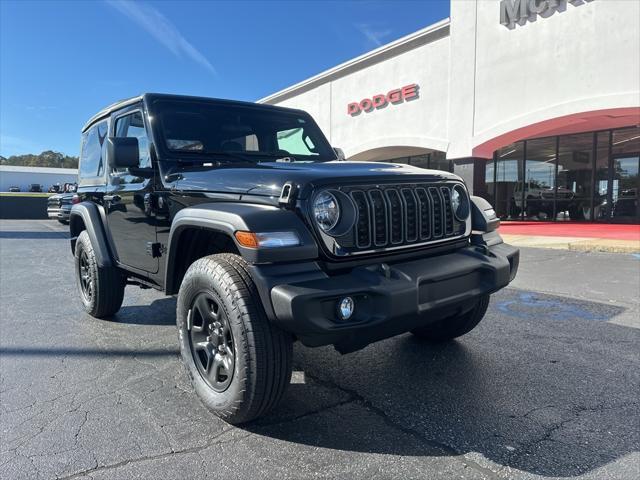 new 2025 Jeep Wrangler car, priced at $32,070