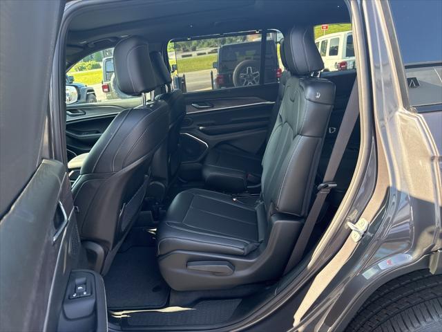 new 2025 Jeep Grand Cherokee L car, priced at $60,430