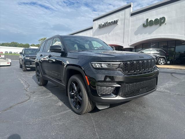 new 2024 Jeep Grand Cherokee car, priced at $44,118