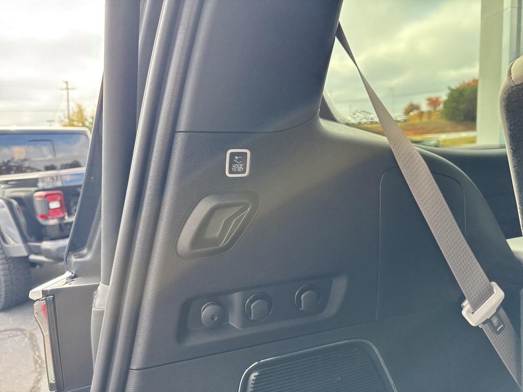 new 2025 Jeep Wagoneer car, priced at $62,163