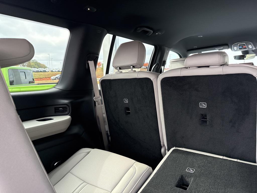 new 2025 Jeep Wagoneer car, priced at $62,163