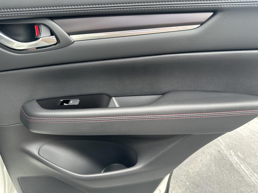 new 2025 Mazda CX-5 car, priced at $32,538