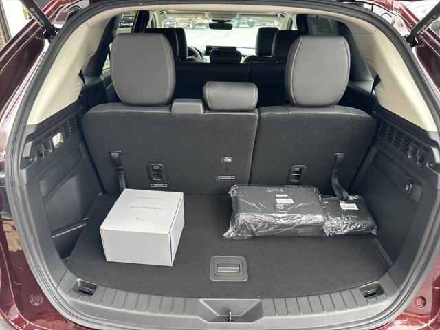 new 2025 Mazda CX-90 car, priced at $48,054
