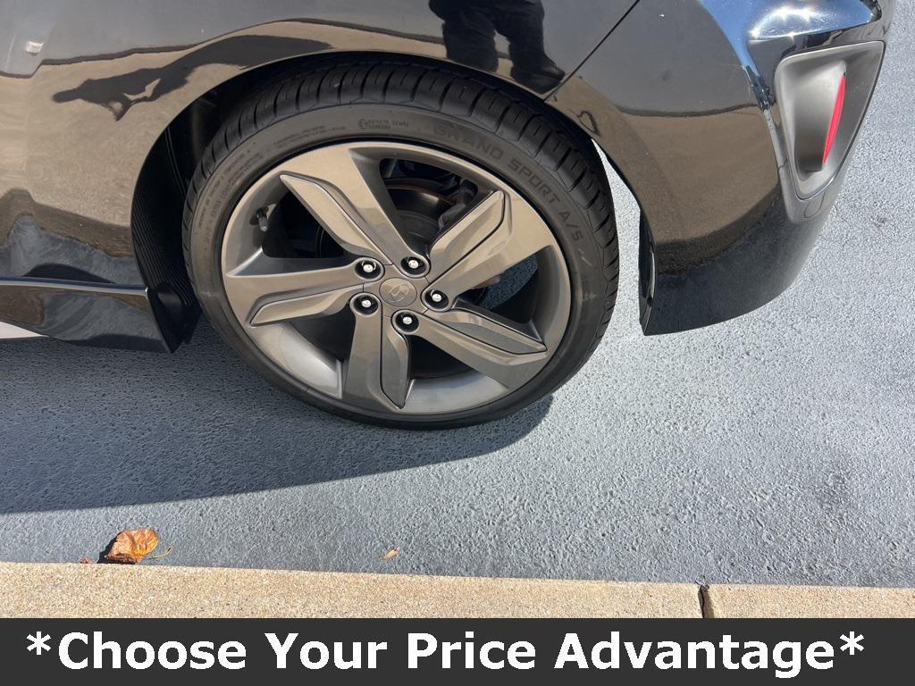 used 2014 Hyundai Veloster car, priced at $9,500