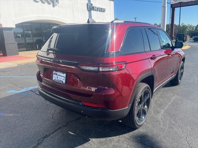 new 2024 Jeep Grand Cherokee car, priced at $40,879