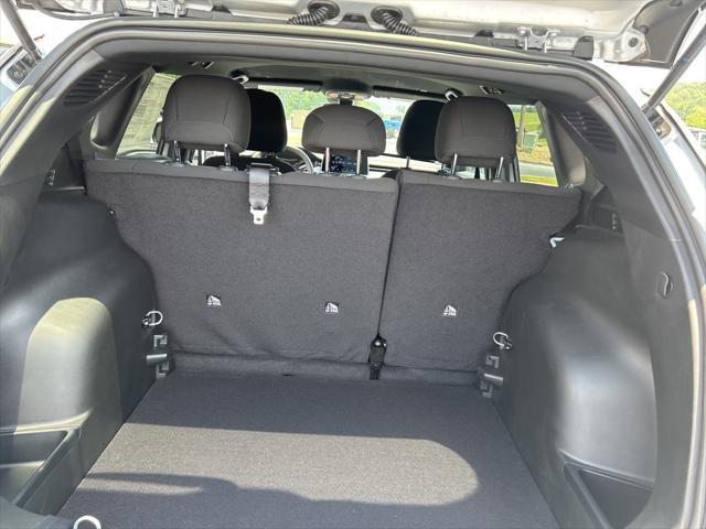 new 2025 Jeep Compass car, priced at $28,001