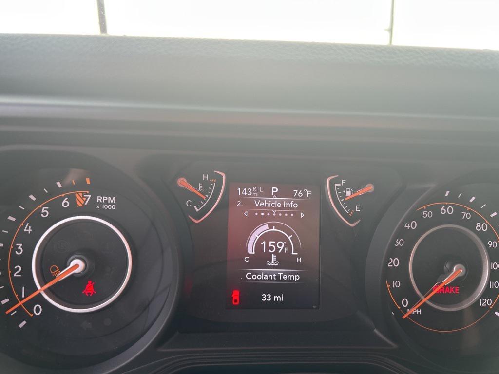 new 2025 Jeep Gladiator car, priced at $41,256