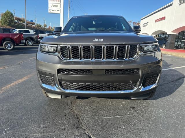 new 2025 Jeep Grand Cherokee L car, priced at $41,401