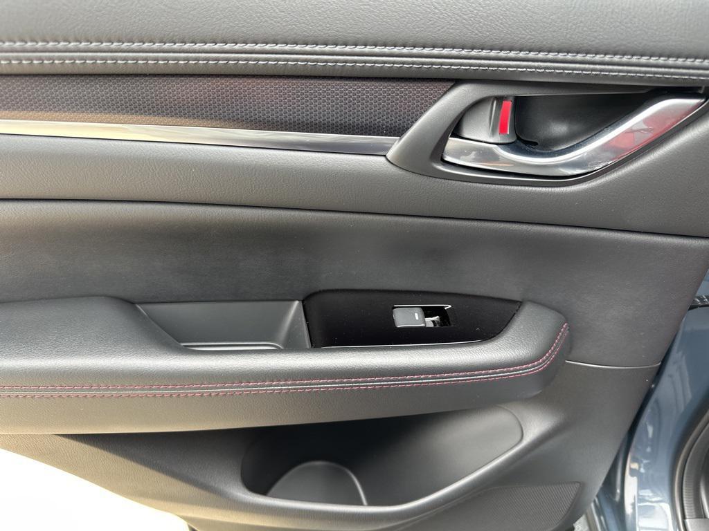 new 2025 Mazda CX-5 car, priced at $32,428