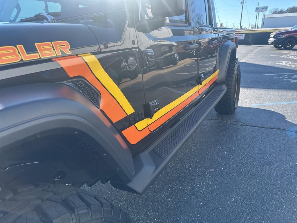 new 2025 Jeep Gladiator car, priced at $42,822