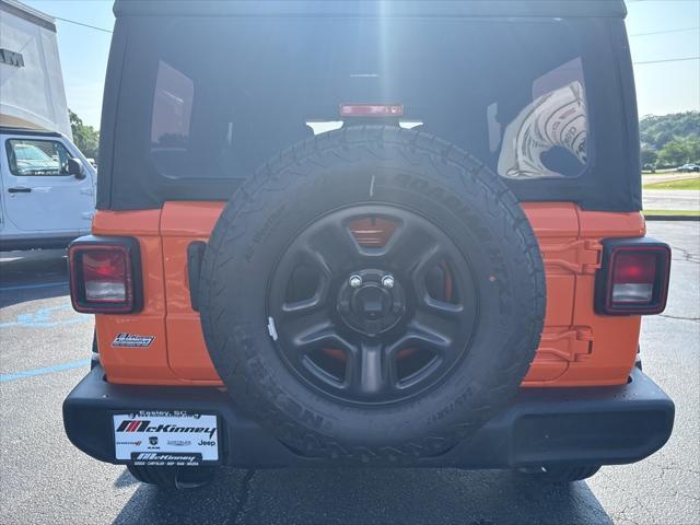 new 2025 Jeep Wrangler car, priced at $40,180