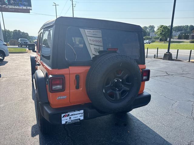 new 2025 Jeep Wrangler car, priced at $40,180