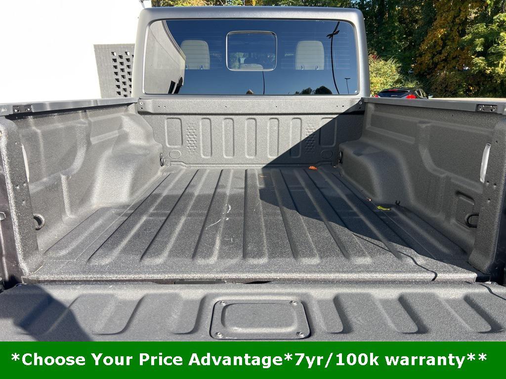 used 2022 Jeep Gladiator car, priced at $36,800