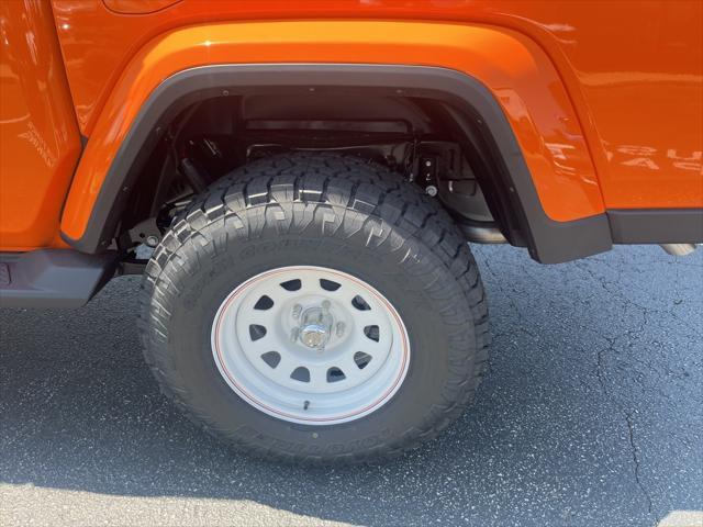 new 2025 Jeep Gladiator car, priced at $46,476