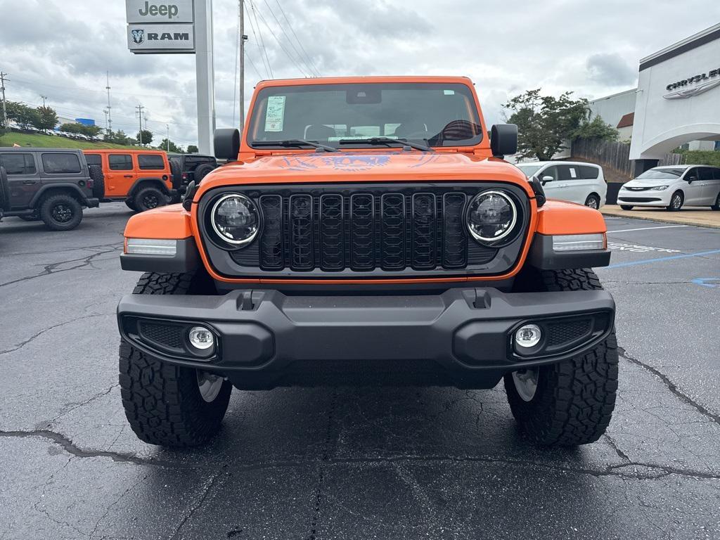 new 2025 Jeep Gladiator car, priced at $49,202