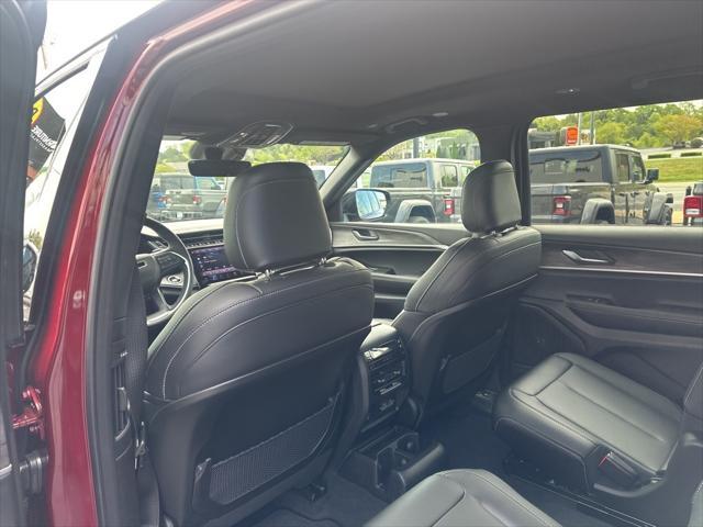new 2025 Jeep Grand Cherokee L car, priced at $45,903