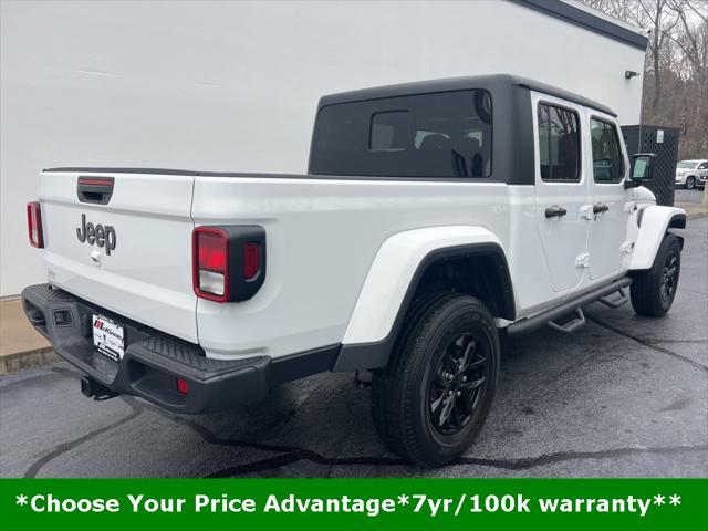 used 2022 Jeep Gladiator car, priced at $34,100