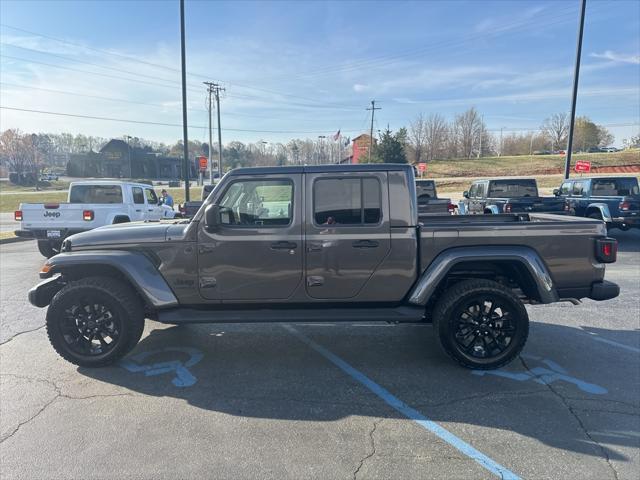 new 2025 Jeep Gladiator car, priced at $40,992