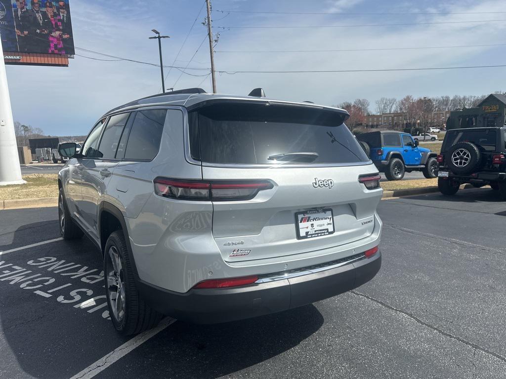 new 2025 Jeep Grand Cherokee L car, priced at $45,082