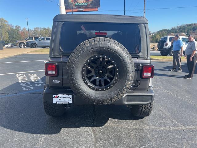 new 2025 Jeep Wrangler car, priced at $32,070