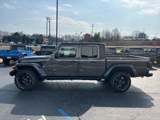 new 2025 Jeep Gladiator car, priced at $45,242