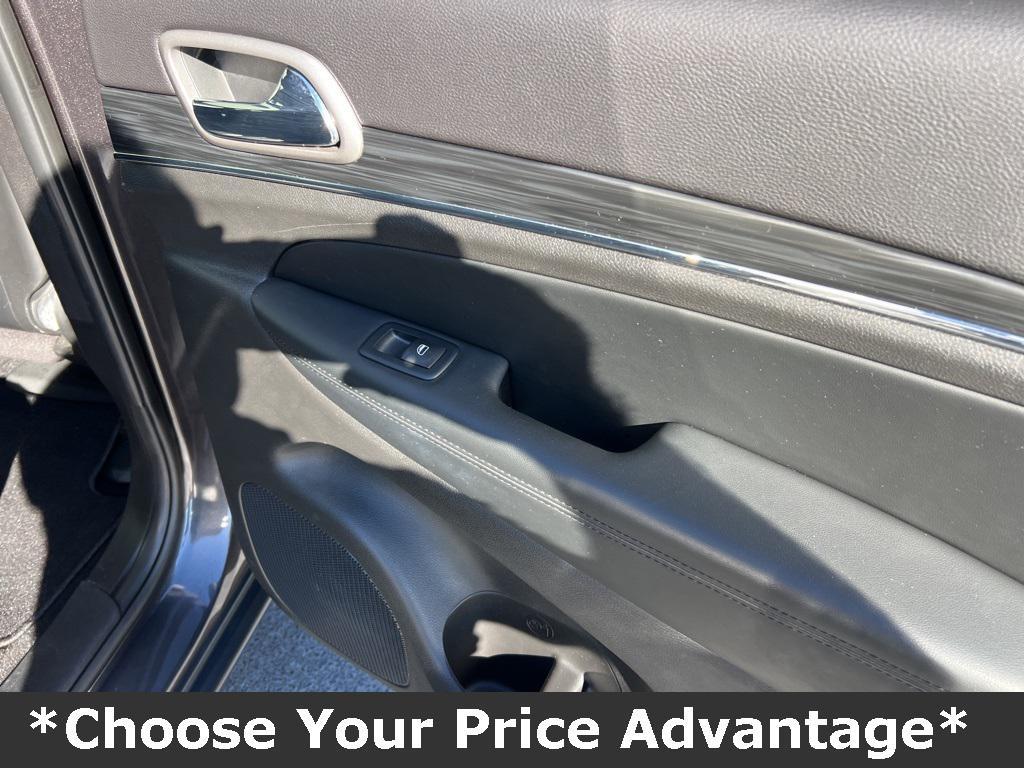 used 2020 Jeep Grand Cherokee car, priced at $16,800