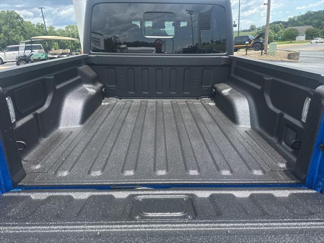 new 2025 Jeep Gladiator car, priced at $42,667