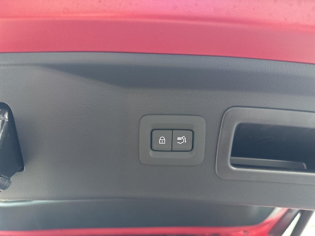 new 2025 Mazda CX-90 car, priced at $40,410