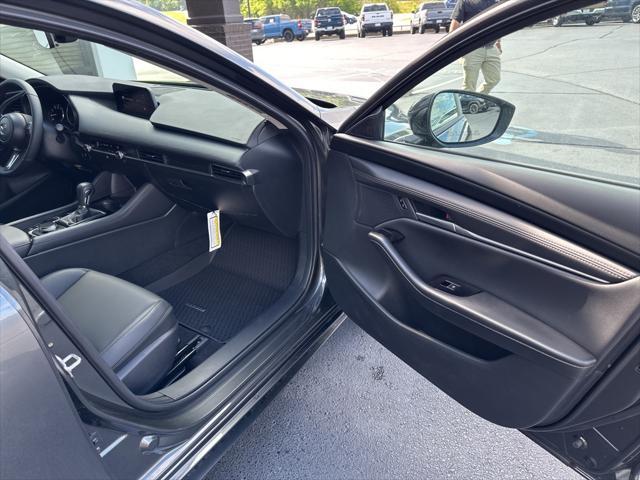 new 2025 Mazda Mazda3 car
