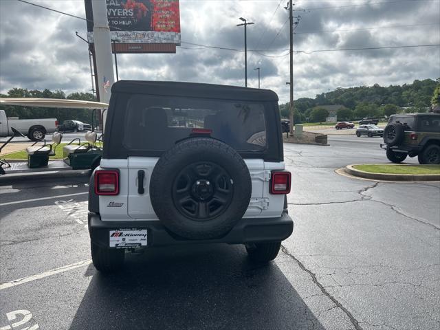 new 2025 Jeep Wrangler car, priced at $39,285