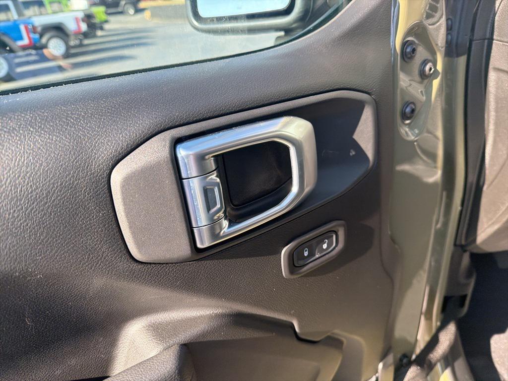 new 2026 Jeep Wrangler car, priced at $38,796