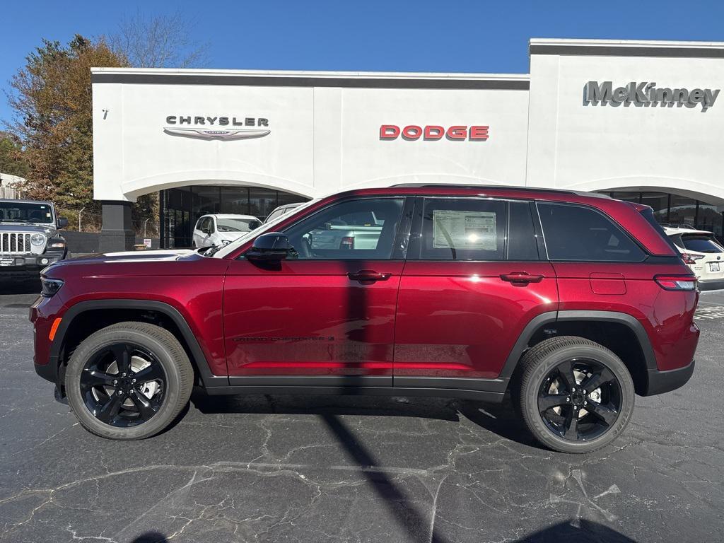 new 2025 Jeep Grand Cherokee car, priced at $42,833