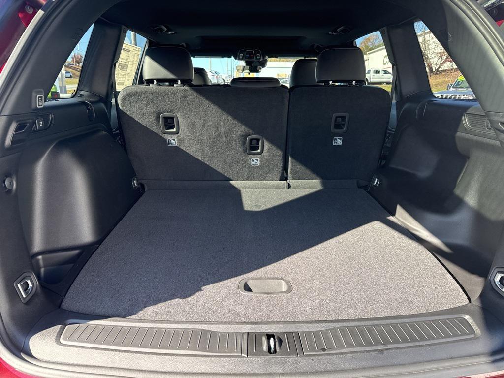 new 2025 Jeep Grand Cherokee car, priced at $42,833