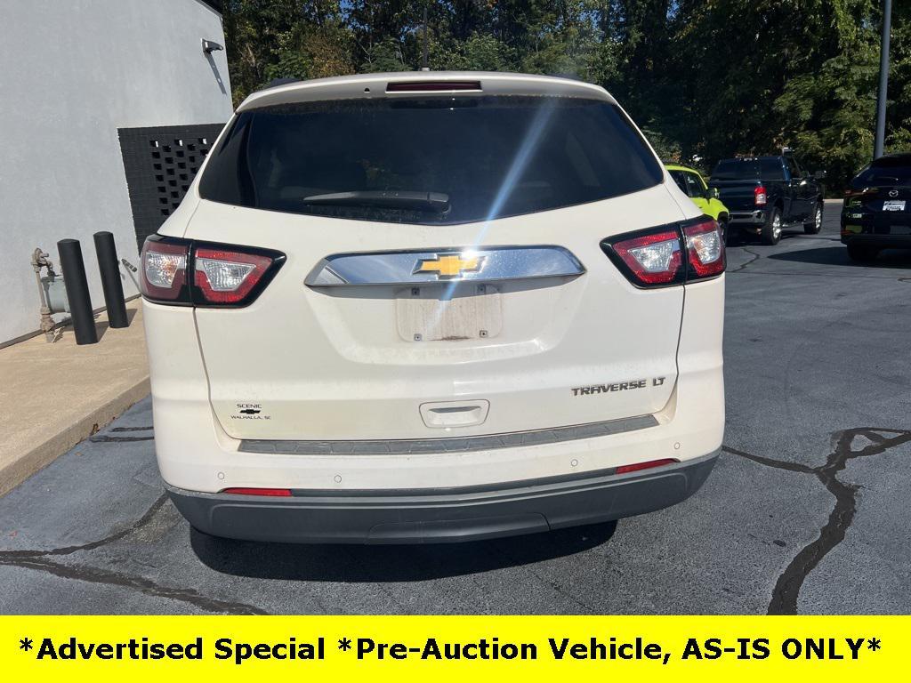 used 2015 Chevrolet Traverse car, priced at $8,800