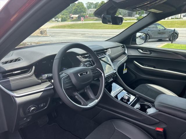 new 2025 Jeep Grand Cherokee L car, priced at $43,728