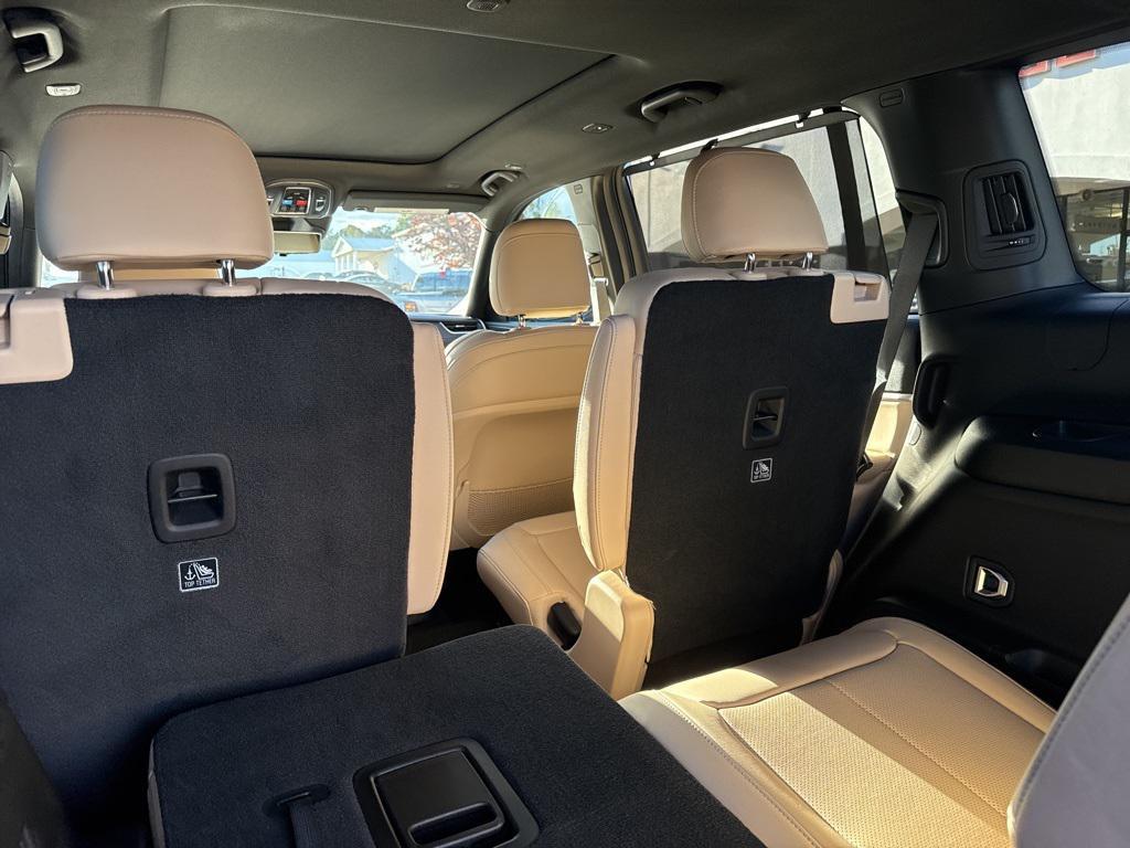 new 2025 Jeep Grand Cherokee L car, priced at $46,201