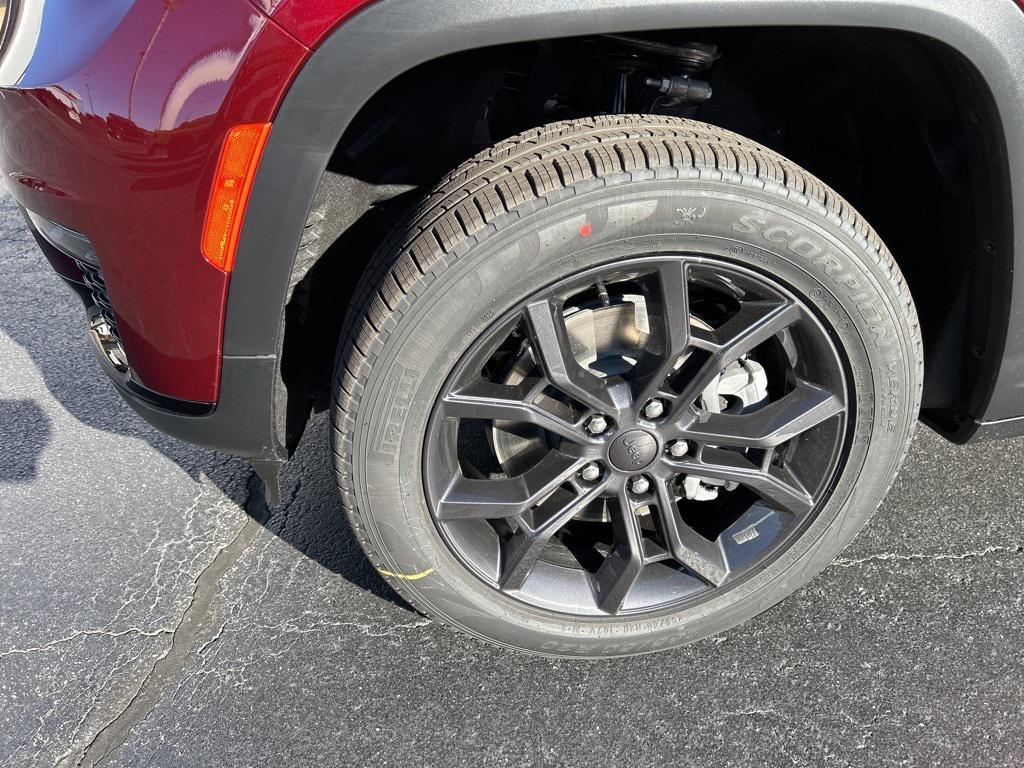 new 2025 Jeep Grand Cherokee L car, priced at $46,323