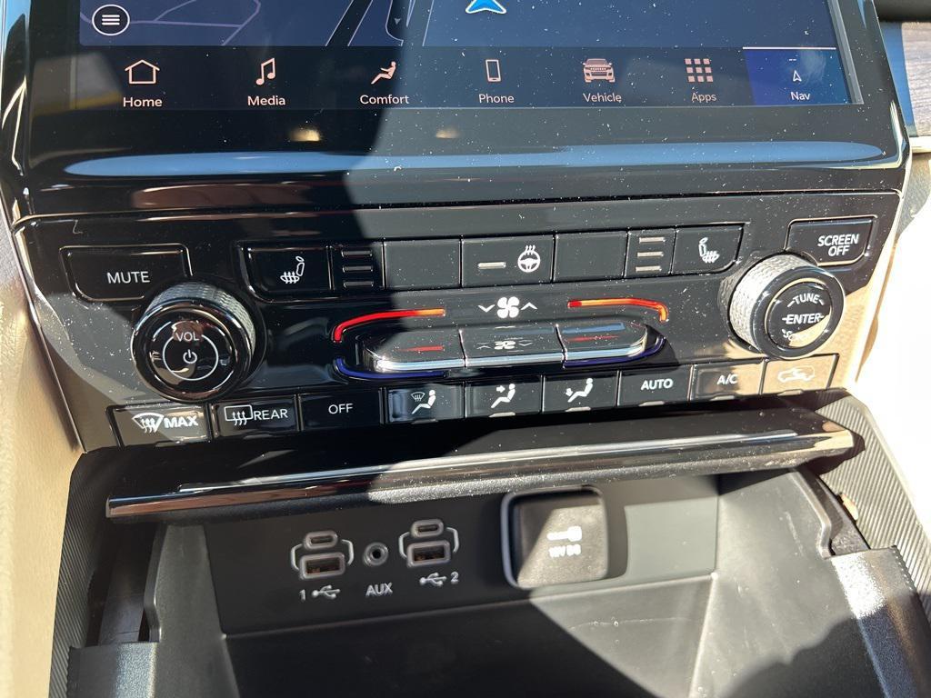 new 2025 Jeep Grand Cherokee L car, priced at $46,323