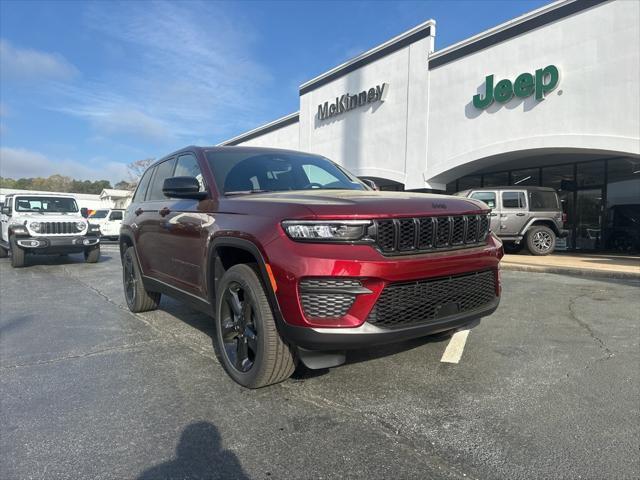 new 2025 Jeep Grand Cherokee car, priced at $40,558