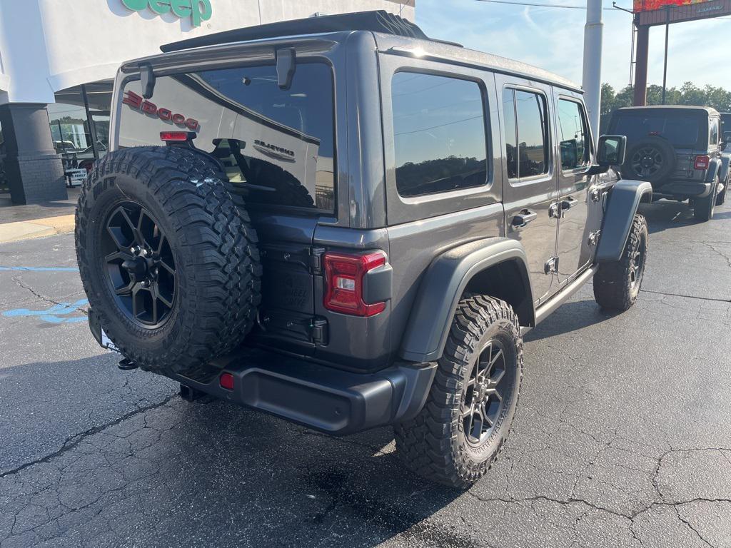 new 2025 Jeep Wrangler car, priced at $51,876