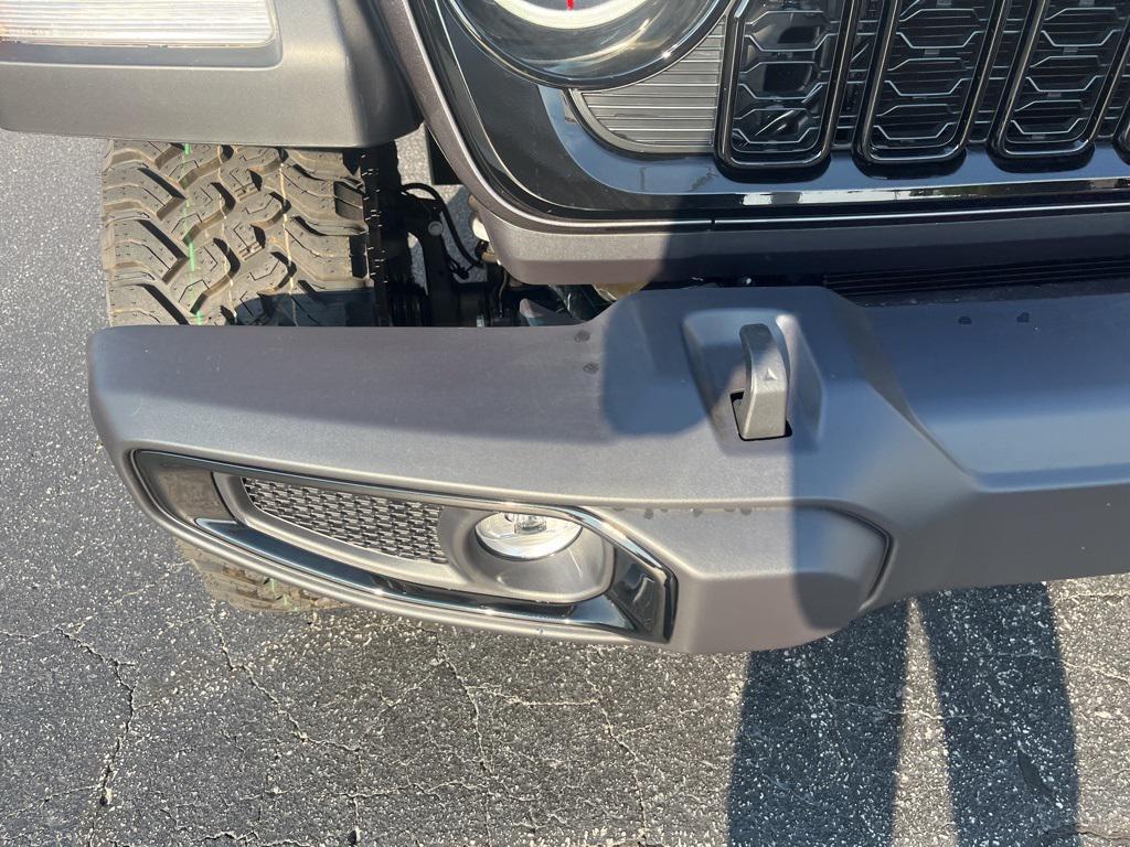 new 2025 Jeep Wrangler car, priced at $51,876