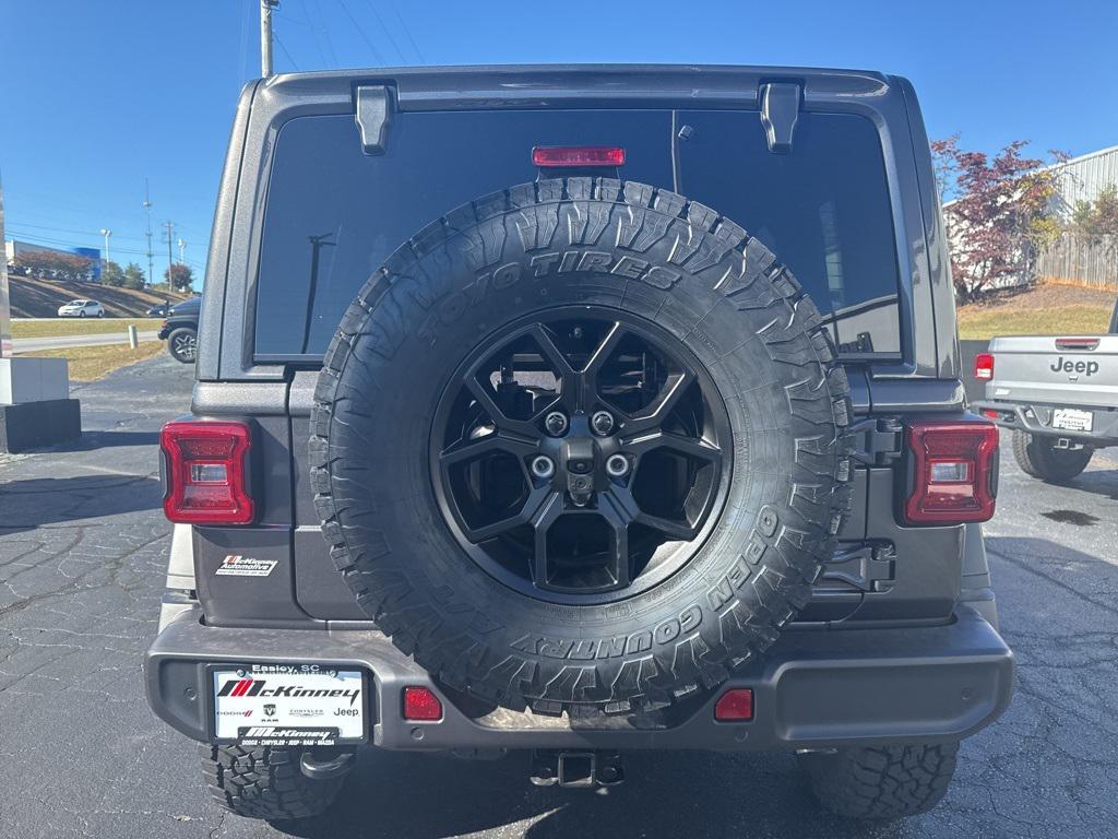new 2025 Jeep Wrangler car, priced at $54,626