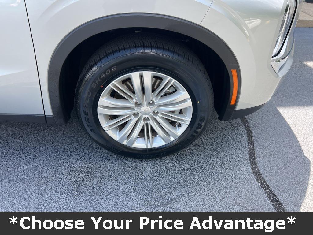 used 2024 Mitsubishi Outlander car, priced at $24,800
