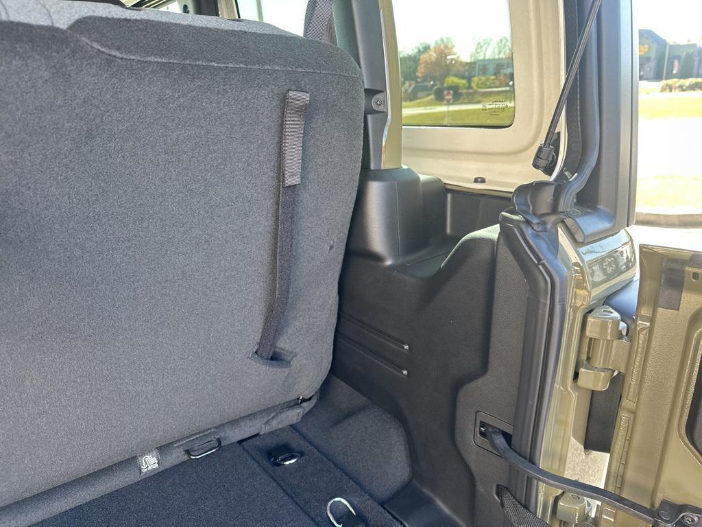 new 2025 Jeep Wrangler car, priced at $44,762