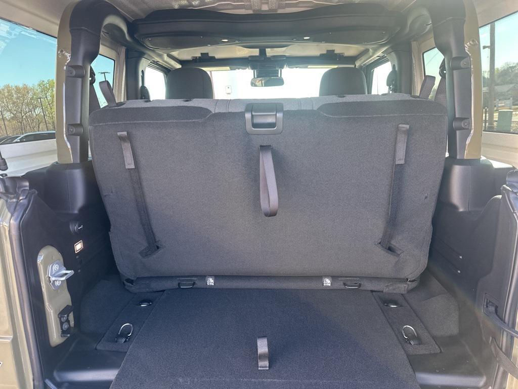 new 2025 Jeep Wrangler car, priced at $44,762
