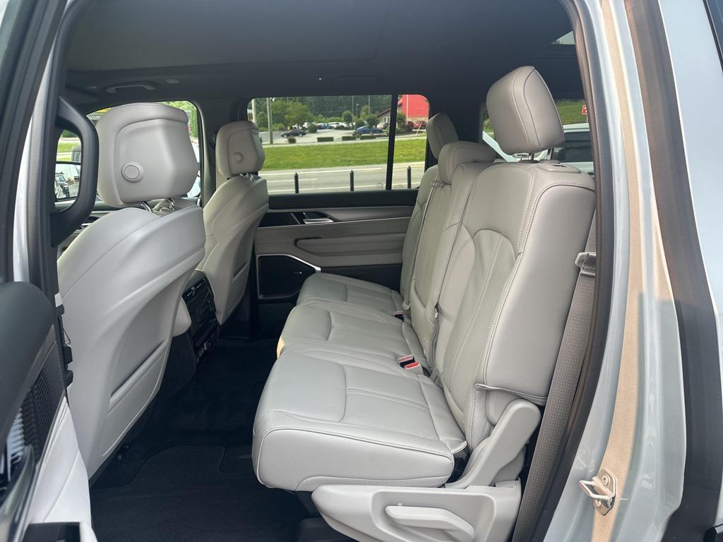 new 2025 Jeep Wagoneer car, priced at $61,348