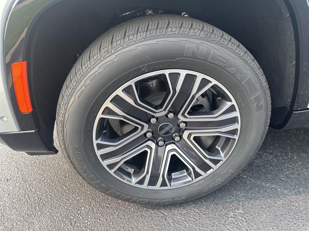 new 2025 Jeep Wagoneer car, priced at $61,348