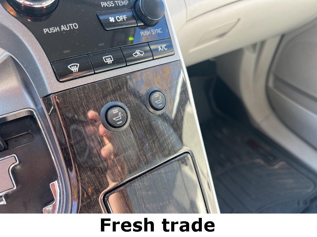 used 2015 Toyota Venza car, priced at $13,675