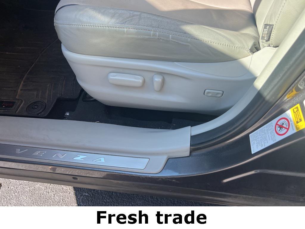 used 2015 Toyota Venza car, priced at $13,675