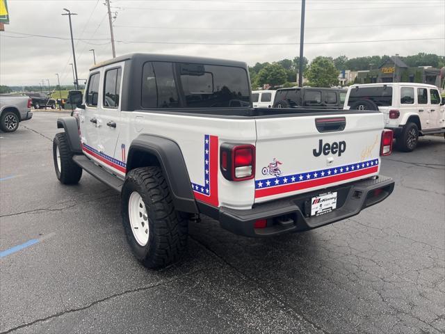 new 2025 Jeep Gladiator car, priced at $41,955